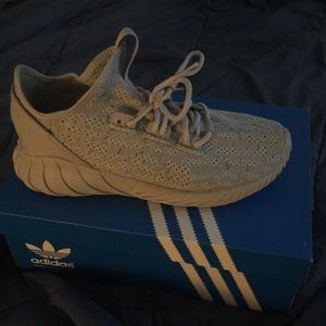 Adidas tubular doom sock PK